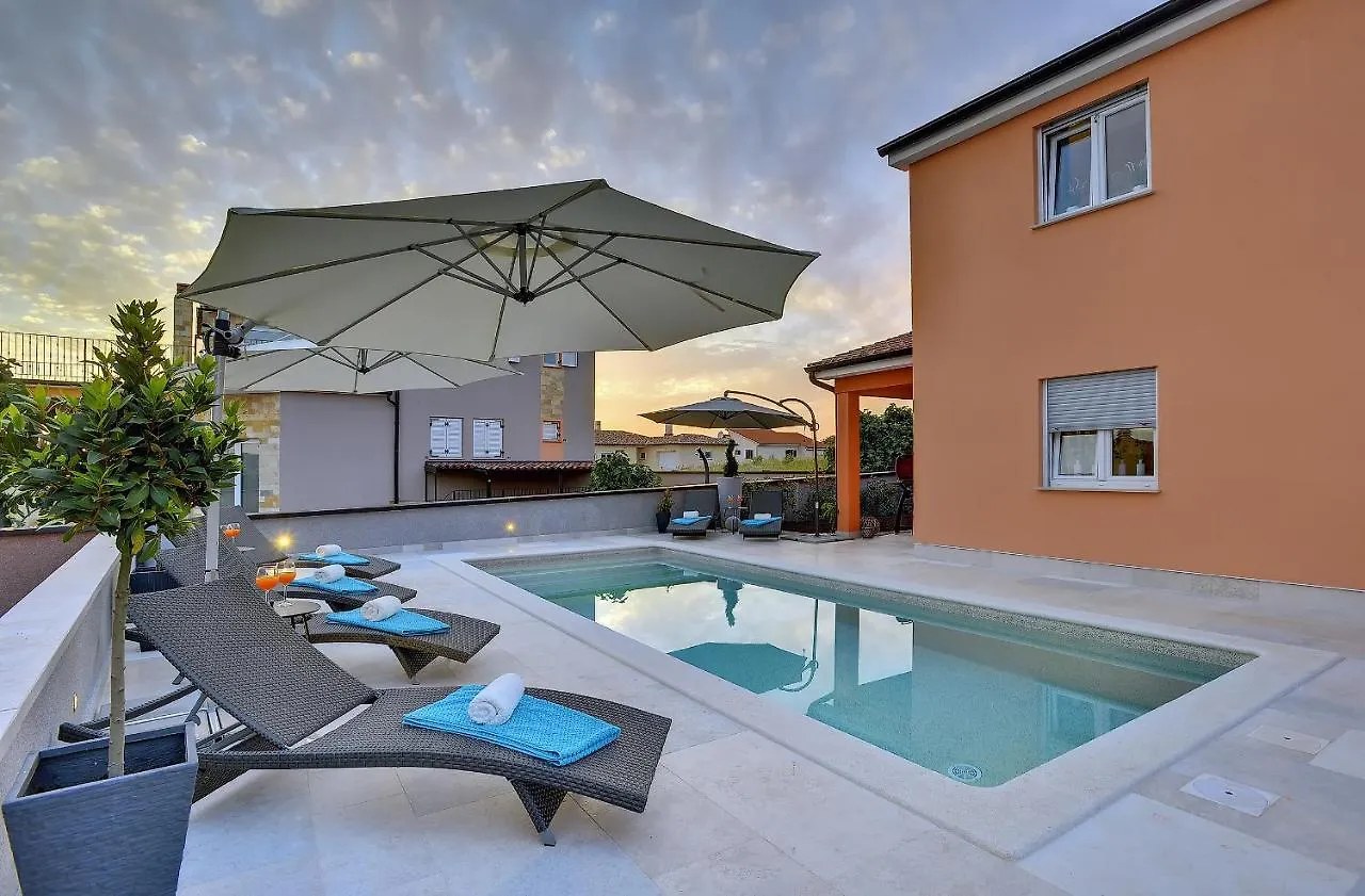 Holiday House Vedrana, Jadreski Pula Ferienhaus