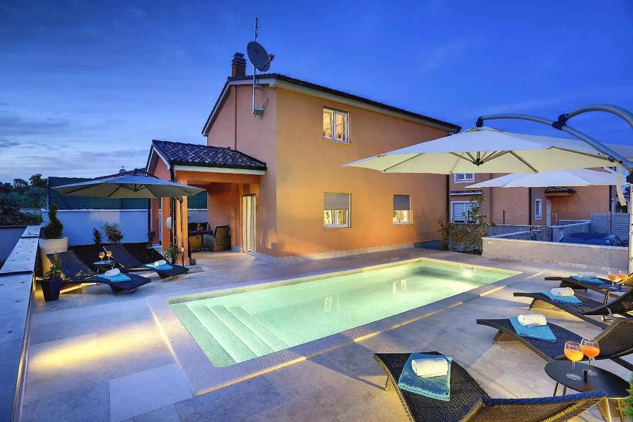 Holiday House Vedrana, Jadreski Pula