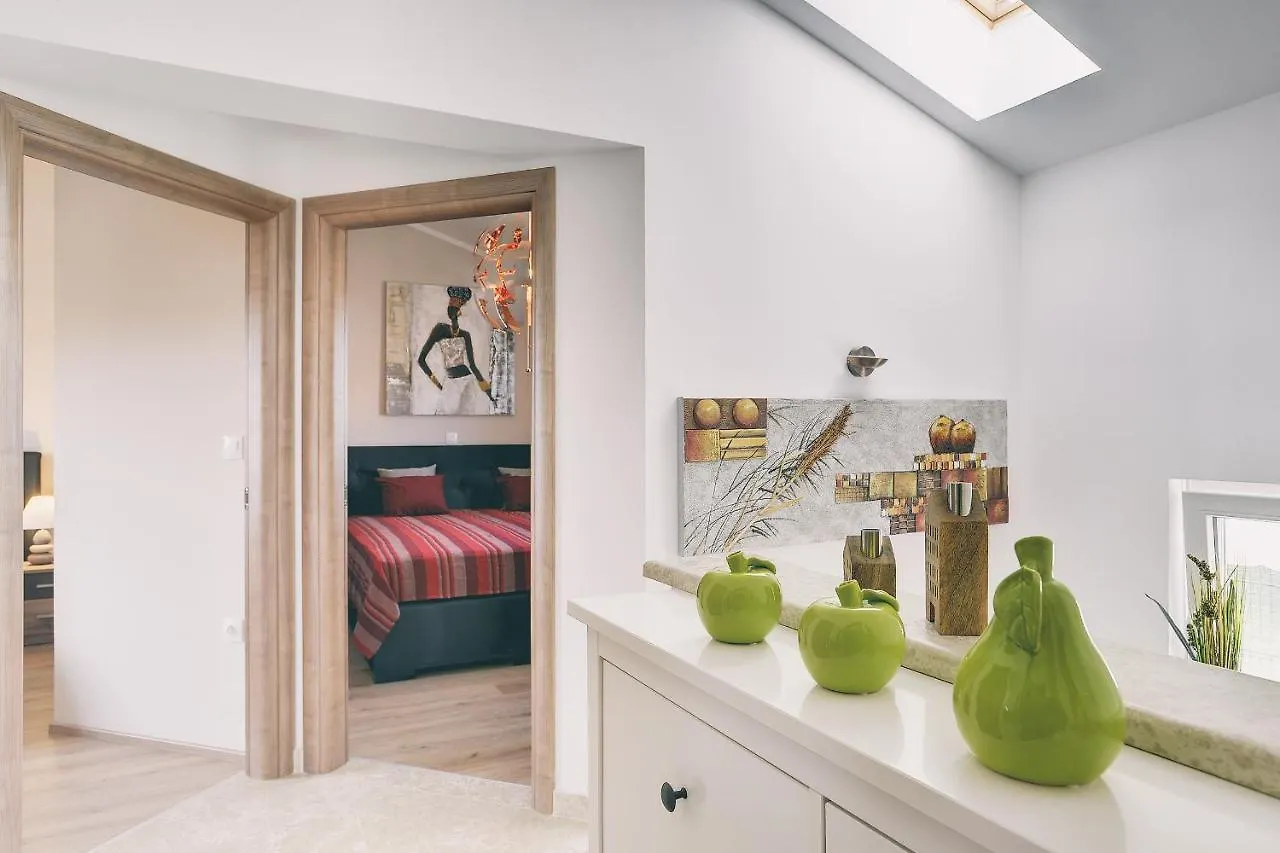 Ferienhaus Holiday House Vedrana, Jadreski Pula Kroatien